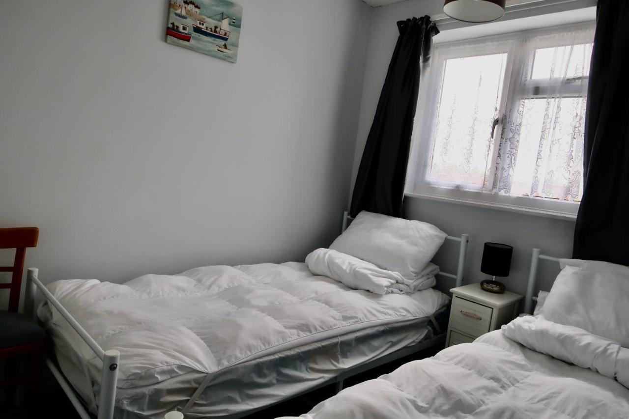 Charming Spacious 3-Bedroom Beach Holiday House, Norfolk Hemsby Kültér fotó