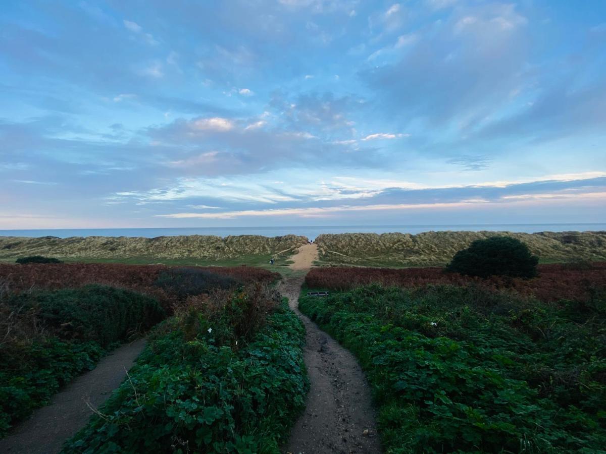 Charming Spacious 3-Bedroom Beach Holiday House, Norfolk Hemsby Kültér fotó